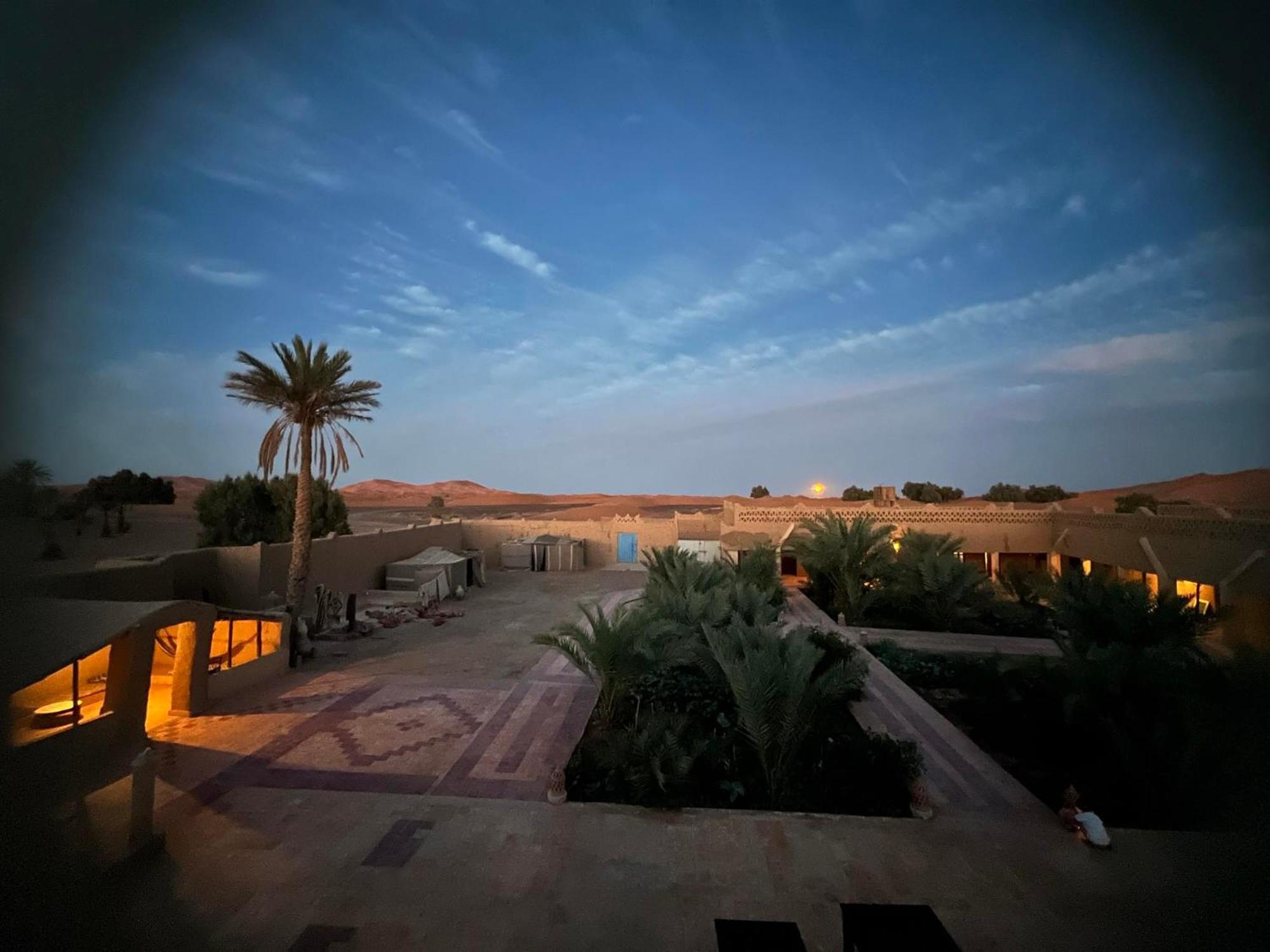 Sahara Sands Hotel Merzouga Buitenkant foto