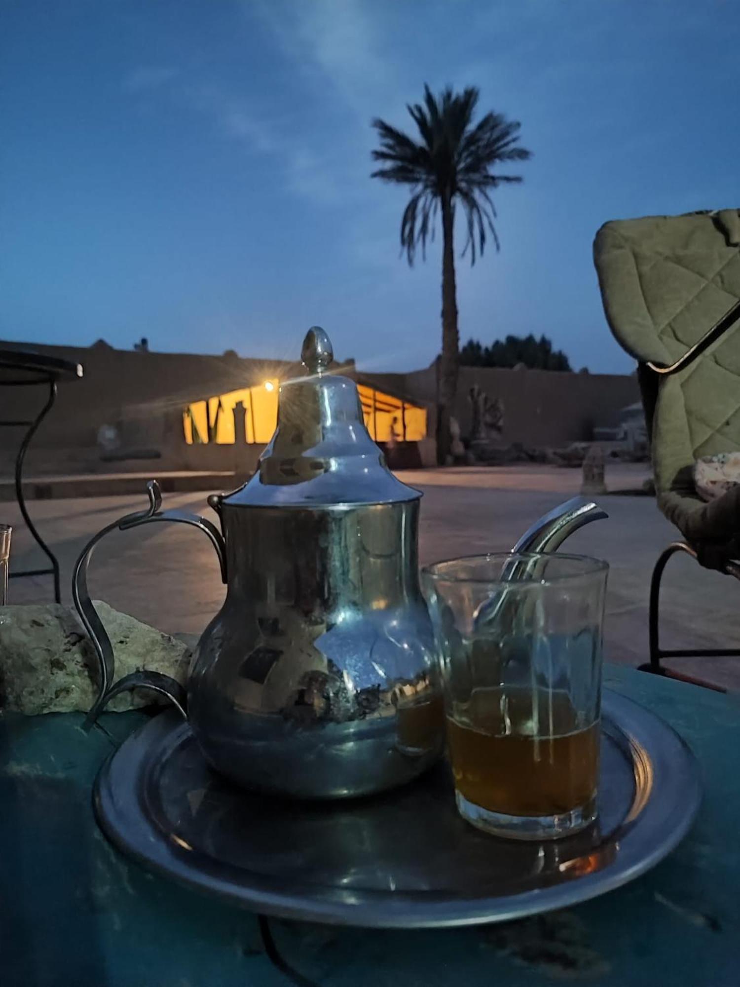 Sahara Sands Hotel Merzouga Buitenkant foto