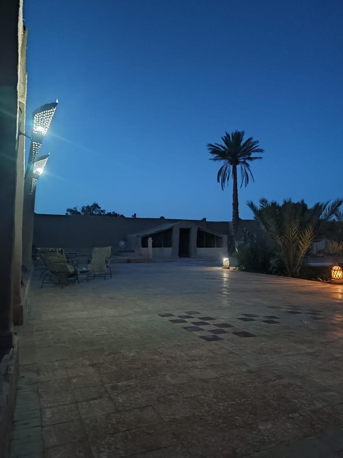 Sahara Sands Hotel Merzouga Buitenkant foto
